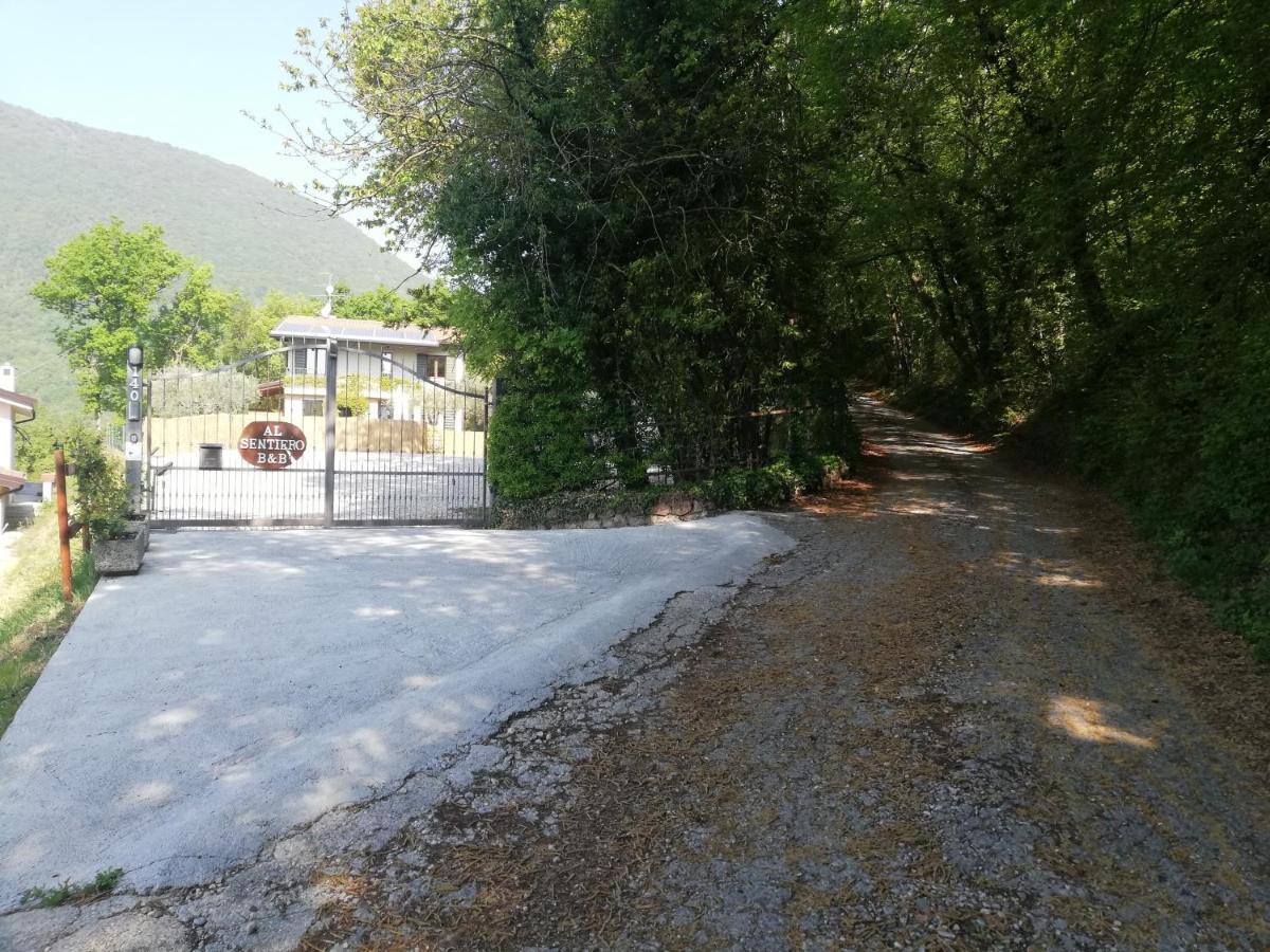 B&B Al Sentiero Caprino Veronese Exterior photo