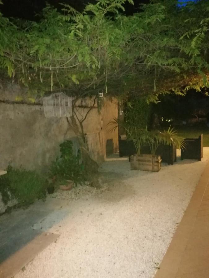 B&B Al Sentiero Caprino Veronese Exterior photo